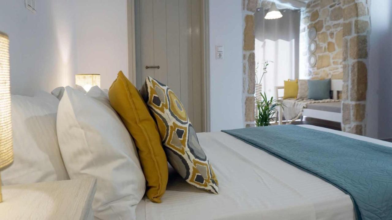 Studio Eleni - Oasis Holiday Houses Кокинос Пиргос Екстериор снимка